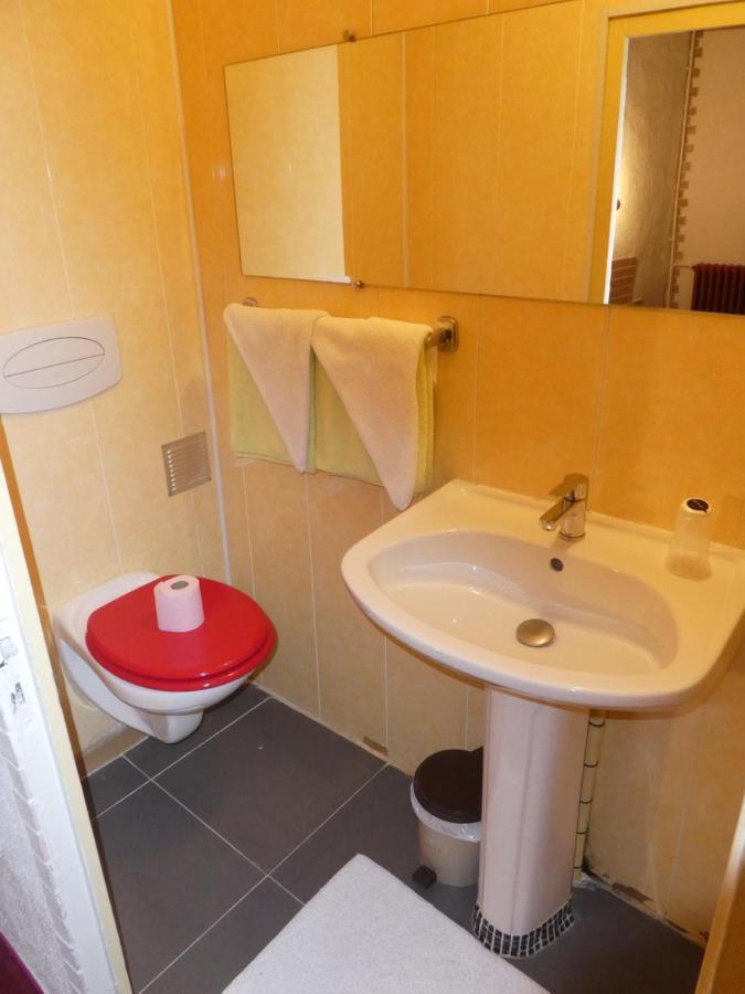 Etanit ! Etape Calme Et Parking Velo, Bicycle - Connection Tous A 1Mn Bus,Train Et Aeroport - Plein Centre De Beziers Pour Visiter,Manger - Chambres Climatisees, Spacieuses Amenagees Pour Singles, Couple, Et Ou Familles - Consigne Et Petit Dej En Plu بزييه المظهر الخارجي الصورة